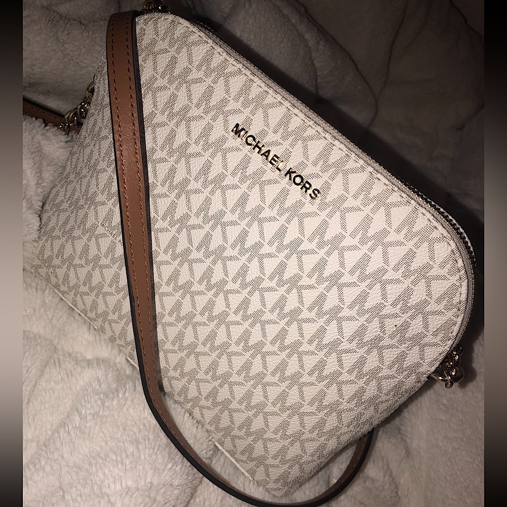 Michael Kors Crossbody Bag